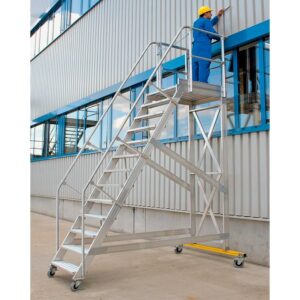 PLATAFORMA MÓVEL COM PLATAFORMA 45º